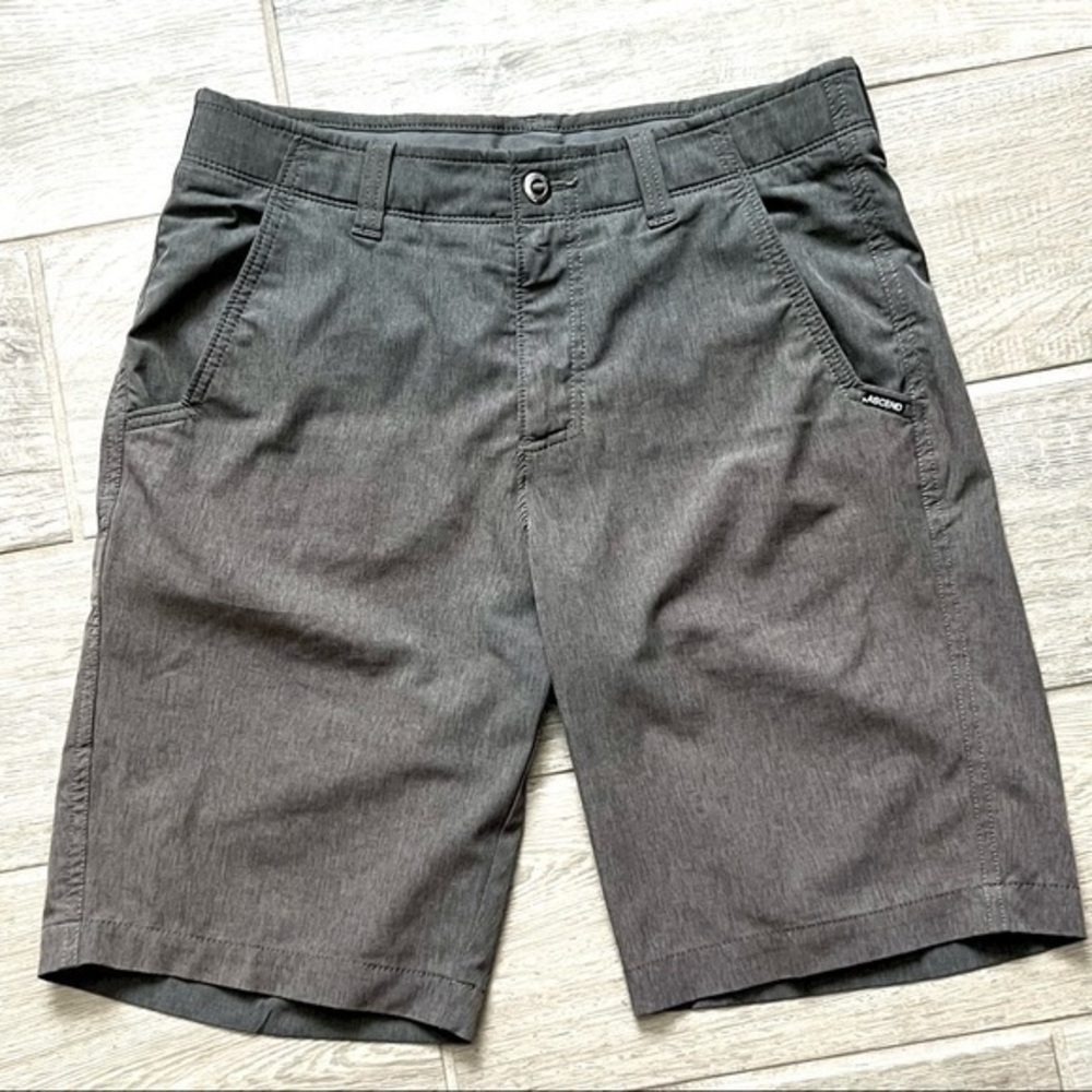 ASCEND | Hybrid shorts 30